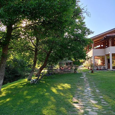 Perperеshka River Villas Stremtsi Экстерьер фото