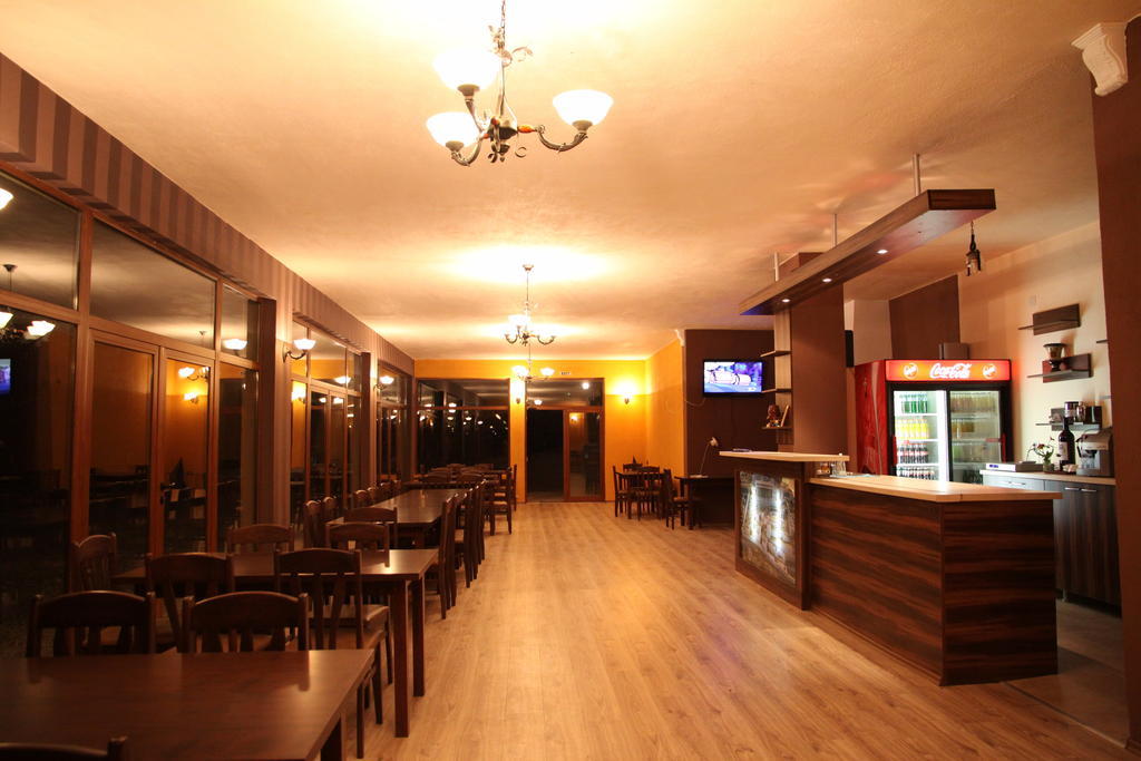 Perperеshka River Villas Stremtsi Экстерьер фото