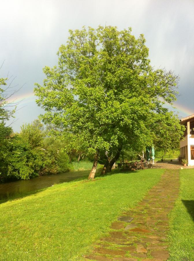 Perperеshka River Villas Stremtsi Экстерьер фото